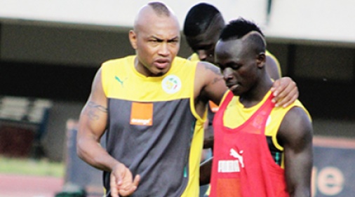 El Hadji Ousseynou Diouf : « J’espère que Sadio Mané va gagner le Ballon d’Or au moins une fois » El Hadji Ousseynou Diouf : « J’espère que Sadio Mané va gagner le Ballon d’Or au moins une fois »