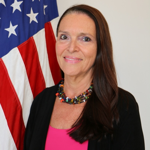 Martina Boustani a pris ses fonctions en tant que Premier Conseiller de l’Ambassade des Etats-Unis à Dakar Martina Boustani a pris ses fonctions en tant que Premier Conseiller de l’Ambassade des Etats-Unis à Dakar
