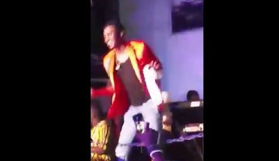 Vidéo: Découvrez la nouvelle danse de Wally Seck « Rass Guine »….Regardez