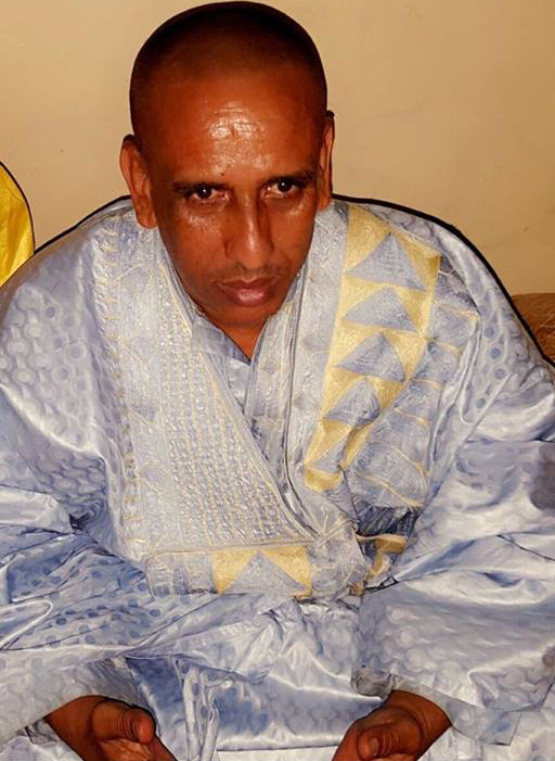Serigne Abdoulaye Niass petit-fils de Cheikhal Islam: "Pourquoi le Pr Macky Sall a pris le temps de s'arrêter pour me parler (...) Ce que le Pr a fait dans le Saloum, particulièrement pour Médina (...)" Serigne Abdoulaye Niass petit-fils de Cheikhal Islam: "Pourquoi le Pr Macky Sall a pris le temps de s'arrêter pour me parler (...) Ce que le Pr a fait dans le Saloum, particulièrement pour Médina (...)"