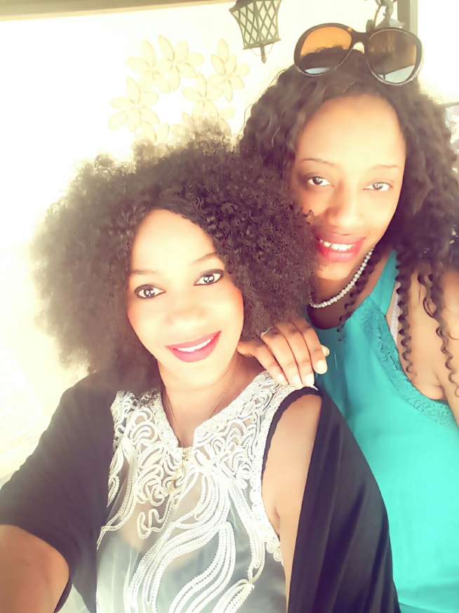 En vacance à Dubai, la douce moitié d'épouse du chanteur Pape Diouf en compagnie de sa copine Aminata de Mante Lajolie. En vacance à Dubai, la douce moitié d'épouse du chanteur Pape Diouf en compagnie de sa copine Aminata de Mante Lajolie.