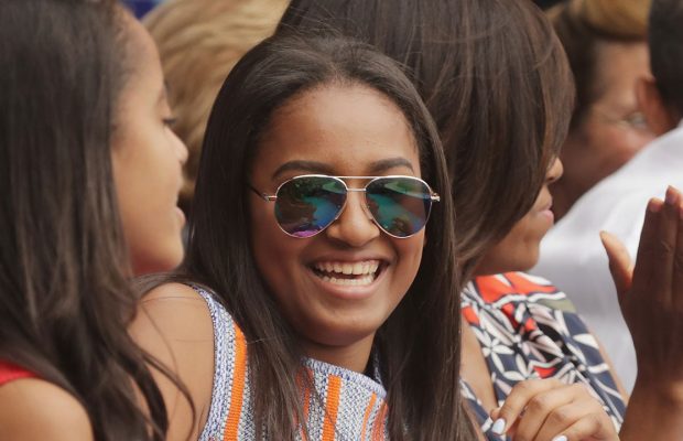 Sasha raille son père Obama sur snapchat Sasha raille son père Obama sur snapchat