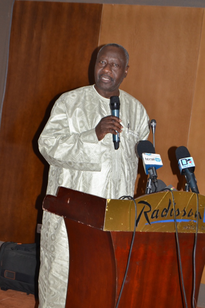 Cérémonie de lancement de la nouvelle série télévisée "IDOLE" sur la 2 STV ce mardi 01 Novembre Cérémonie de lancement de la nouvelle série télévisée "IDOLE" sur la 2 STV ce mardi 01 Novembre