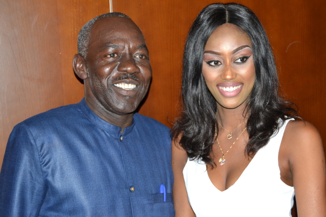 Cérémonie de lancement de la nouvelle série télévisée "IDOLE" sur la 2 STV ce mardi 01 Novembre Cérémonie de lancement de la nouvelle série télévisée "IDOLE" sur la 2 STV ce mardi 01 Novembre