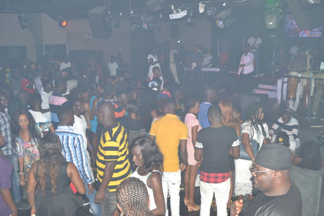 Dans la chaleur du BLOOWY NIGHT, Pape Diouf élève la barre et vous donne RV ce dimanche au Baramundi. Regardez Dans la chaleur du BLOOWY NIGHT, Pape Diouf élève la barre et vous donne RV ce dimanche au Baramundi. Regardez