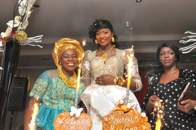 La réception du mariage de l'ex mannequin Gazelia Fall devenue madame Cagnaut à Paris ce 28 octobre.Regardez La réception du mariage de l'ex mannequin Gazelia Fall devenue madame Cagnaut à Paris ce 28 octobre.Regardez