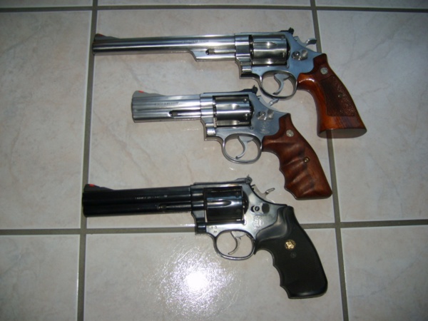 Armes à feu au Sénégal : On s’approvisionne au marché Ocas, à Diaobé et à Médina Gounass Armes à feu au Sénégal : On s’approvisionne au marché Ocas, à Diaobé et à Médina Gounass