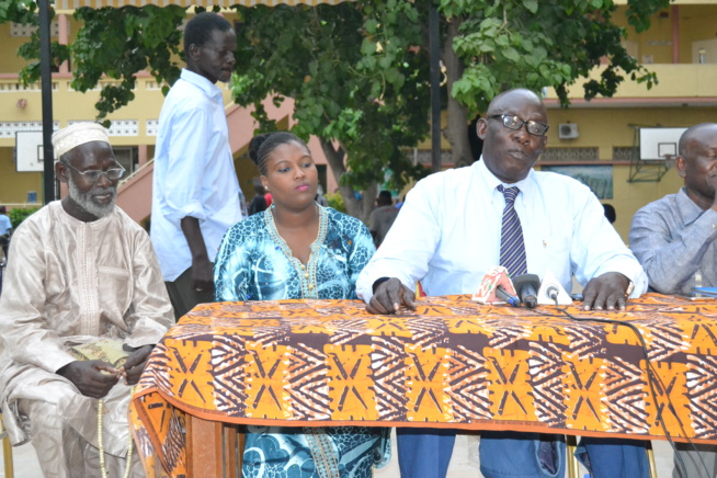 Don d'équipements sportifs, Baba Tandian apporte son soutien au J A. Don d'équipements sportifs, Baba Tandian apporte son soutien au J A.