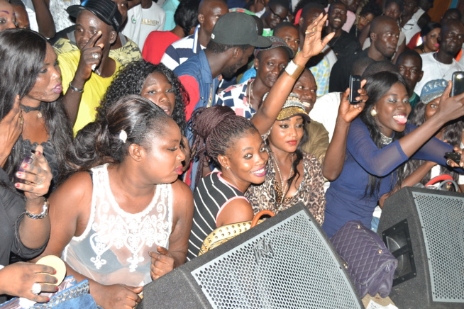 GUICHET FERME: La banlieue a répondu à leur fils Pape Diouf au Ravin. Rendez vous ce dimanche au Baramundi GUICHET FERME: La banlieue a répondu à leur fils Pape Diouf au Ravin. Rendez vous ce dimanche au Baramundi