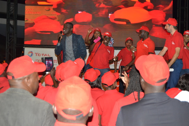 Lancement nouveau carburant, Total Excellium porte son choix sur le chanteur Pape Diouf. Lancement nouveau carburant, Total Excellium porte son choix sur le chanteur Pape Diouf.