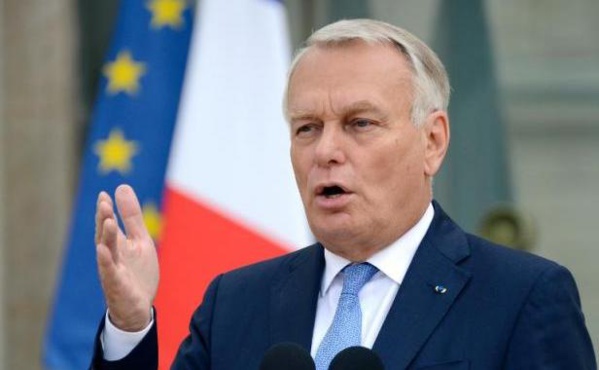 En visite au Sénégal, Jean-Marc Ayrault a repris en main les affaires africaines