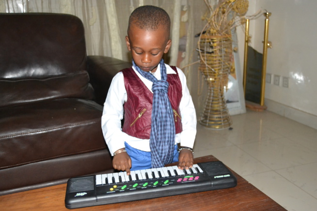 2 ANS: Le couple Pape Diouf Bébé Basse fêtent l'anniversaire de Mohamed Diouf. 2 ANS: Le couple Pape Diouf Bébé Basse fêtent l'anniversaire de Mohamed Diouf.