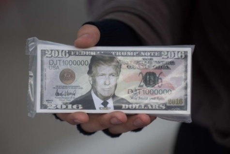 Ce que révèle le refus de Trump de toucher son salaire de président Ce que révèle le refus de Trump de toucher son salaire de président