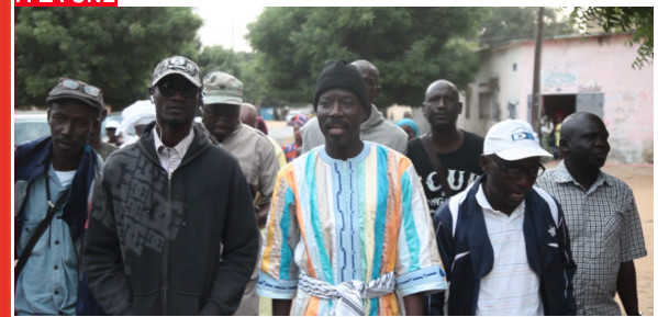 (Vidéo) Magal 2016 : Pour rallier Touba à pied, le maire de Thiès, Talla Sylla a quitté Thiès aujourd’hui (Vidéo) Magal 2016 : Pour rallier Touba à pied, le maire de Thiès, Talla Sylla a quitté Thiès aujourd’hui