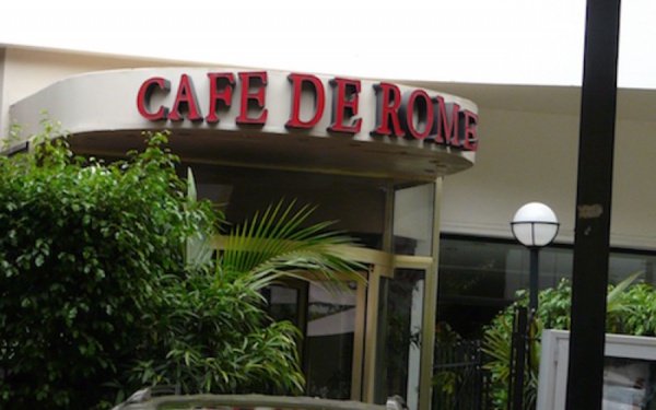 Affaire du Café de Rome : Dix présumés voleurs placés sous mandat de dépôt, après 96 heures de garde à vue Affaire du Café de Rome : Dix présumés voleurs placés sous mandat de dépôt, après 96 heures de garde à vue