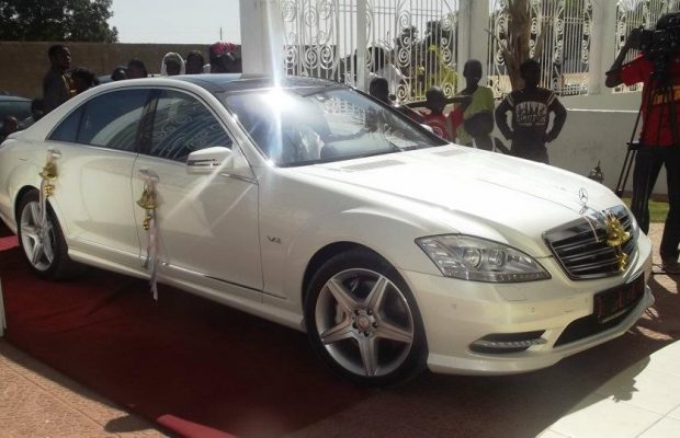 ( Photos ) Les voitures de Cheikh Béhio: Citroën C6, Toyota Land Cruiser , 4X4 Audi Q7, pour un total de plus de… ( Photos ) Les voitures de Cheikh Béhio: Citroën C6, Toyota Land Cruiser , 4X4 Audi Q7, pour un total de plus de…