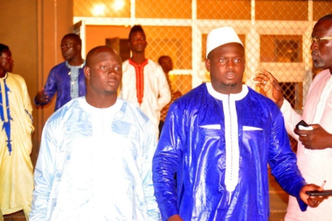 Magal Touba 2016: Les cadeaux de Aziz Ndiaye et de son frère Baye Ndiaye à Sokhna Mouminatou Kébé, fille du défunt milliardaire Magal Touba 2016: Les cadeaux de Aziz Ndiaye et de son frère Baye Ndiaye à Sokhna Mouminatou Kébé, fille du défunt milliardaire