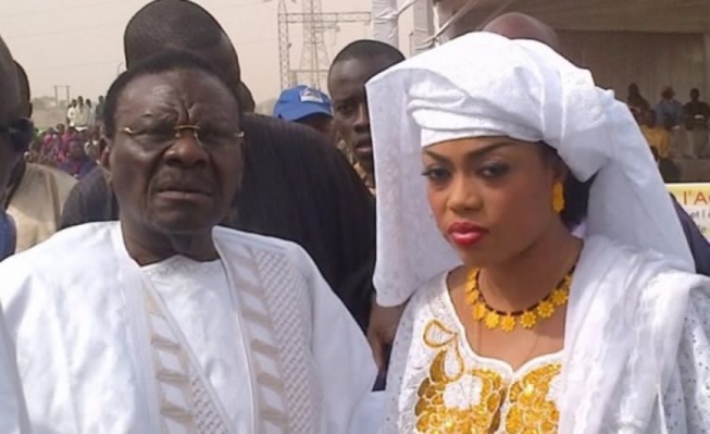 Vidéo : Regardez l’impressionnante « Berndé » de Sokhna Aida Diallo à Cheikh Bethio… Vidéo : Regardez l’impressionnante « Berndé » de Sokhna Aida Diallo à Cheikh Bethio…