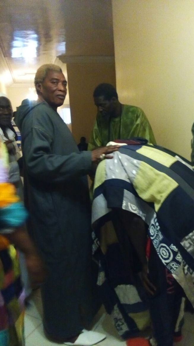 Le magal de l'ex capitaine des lions Papis Demba Cissé chez Serigne Abdou Karim à Ndindy. Le magal de l'ex capitaine des lions Papis Demba Cissé chez Serigne Abdou Karim à Ndindy.