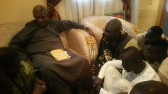 Le magal de l'ex capitaine des lions Papis Demba Cissé chez Serigne Abdou Karim à Ndindy. Le magal de l'ex capitaine des lions Papis Demba Cissé chez Serigne Abdou Karim à Ndindy.