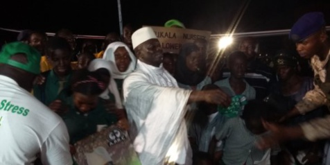 Gambie : fin de campagne électorale pour pro et anti-Jammeh à Banjul Gambie : fin de campagne électorale pour pro et anti-Jammeh à Banjul