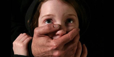 Un enseignant mis en examen pour viol sur une fillette de 4 ans Un enseignant mis en examen pour viol sur une fillette de 4 ans