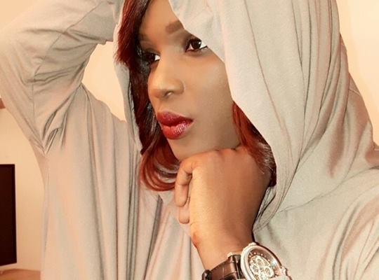Mame Diarra Thiam loin du petit écran pour se consacrer à son ménage. Mame Diarra Thiam loin du petit écran pour se consacrer à son ménage.