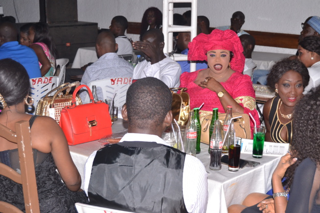 UN JUST 4 U plein à craquer. Pape diouf fête l'anniversaire de May de la boutique Esprit cosmétique représentante de MAKARI SUISSE. UN JUST 4 U plein à craquer. Pape diouf fête l'anniversaire de May de la boutique Esprit cosmétique représentante de MAKARI SUISSE.