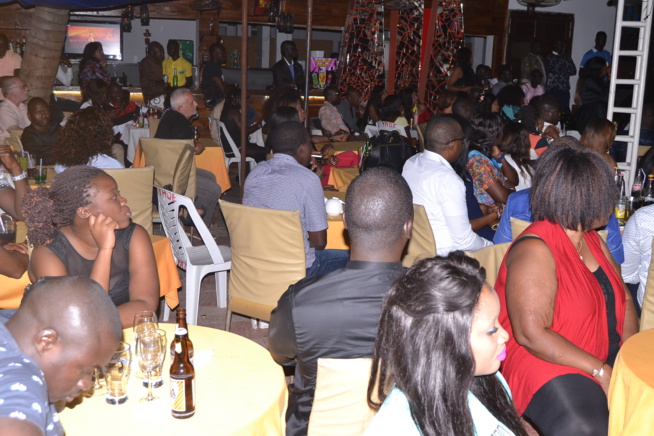 UN JUST 4 U plein à craquer. Pape diouf fête l'anniversaire de May de la boutique Esprit cosmétique représentante de MAKARI SUISSE. UN JUST 4 U plein à craquer. Pape diouf fête l'anniversaire de May de la boutique Esprit cosmétique représentante de MAKARI SUISSE.