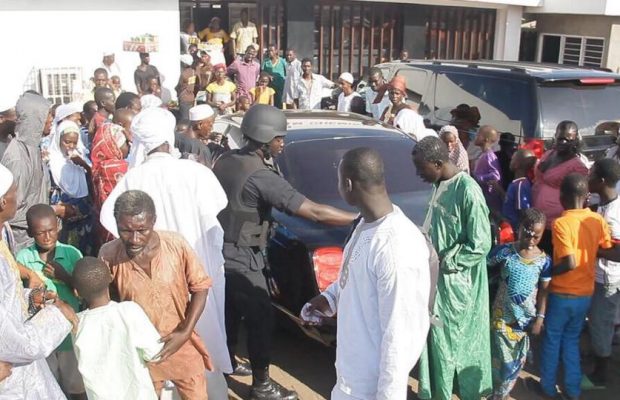 Gambie :Jammeh accusé de préparer un coup d’Etat, Macky en alerte Gambie :Jammeh accusé de préparer un coup d’Etat, Macky en alerte