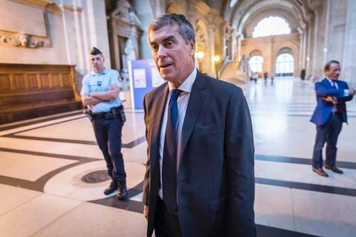L'ex-ministre français Jérôme Cahuzac écope de trois ans de prison ferme L'ex-ministre français Jérôme Cahuzac écope de trois ans de prison ferme