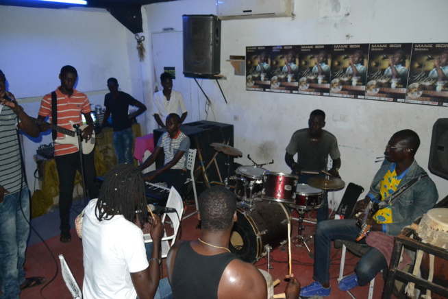 JOUR J- 07 Mame Goor à fond dans ses répétitions et vous promet un spectacle de rêve le 16 décembre 2016 au SORANO. REGARDEZ JOUR J- 07 Mame Goor à fond dans ses répétitions et vous promet un spectacle de rêve le 16 décembre 2016 au SORANO. REGARDEZ