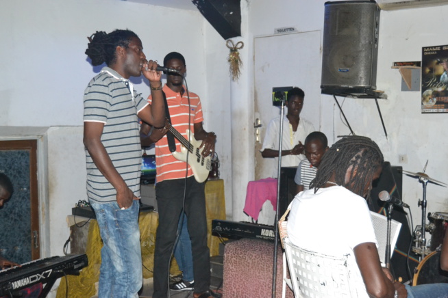 JOUR J- 07 Mame Goor à fond dans ses répétitions et vous promet un spectacle de rêve le 16 décembre 2016 au SORANO. REGARDEZ JOUR J- 07 Mame Goor à fond dans ses répétitions et vous promet un spectacle de rêve le 16 décembre 2016 au SORANO. REGARDEZ