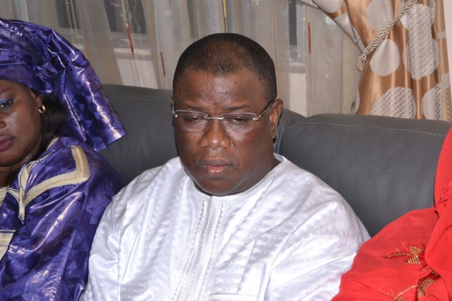 Le "mbarkelou" de Aziz Ndiaye 200 boeufs et une enveloppe de 30 millions CFA Ã Serigne Abdoul Aziz sy Junior pour le gamou de Tivaoune. Le "mbarkelou" de Aziz Ndiaye 200 boeufs et une enveloppe de 30 millions CFA Ã Serigne Abdoul Aziz sy Junior pour le gamou de Tivaoune.