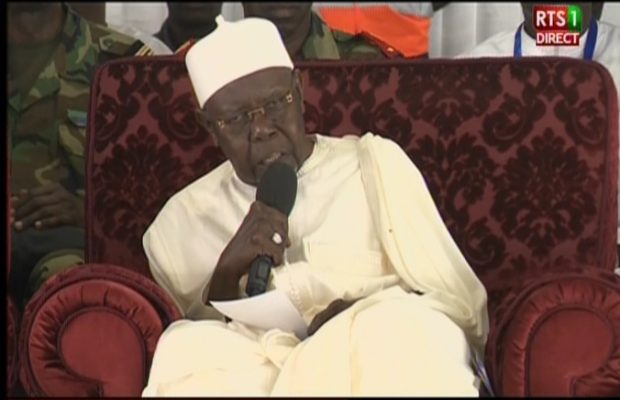 Vidéo: Serigne Abdoul Aziz Al Amine « Personne ne voit Serigne Cheikh et il ne voit personne si ce n’est moi qu’il… »