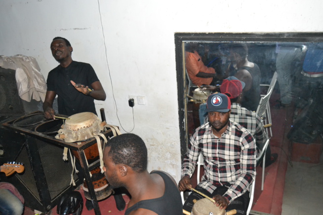 JOUR J Anniversaire Mame Goor Diazaka à Sorano vivez l'avant gout des répétitions en images. JOUR J Anniversaire Mame Goor Diazaka à Sorano vivez l'avant gout des répétitions en images.