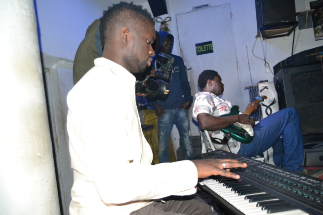 JOUR J Anniversaire Mame Goor Diazaka à Sorano vivez l'avant gout des répétitions en images. JOUR J Anniversaire Mame Goor Diazaka à Sorano vivez l'avant gout des répétitions en images.