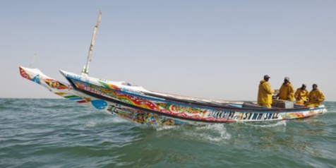 Saint-Louis : 4 pêcheurs disparus après le chavirement d’une pirogue sur l’embouchure Saint-Louis : 4 pêcheurs disparus après le chavirement d’une pirogue sur l’embouchure