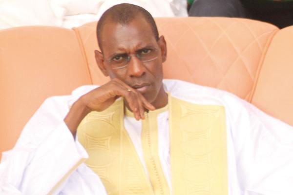 Comment le ministre de l’Intérieur a été arnaqué par de faux “Mbacké-Mbacké” Comment le ministre de l’Intérieur a été arnaqué par de faux “Mbacké-Mbacké”