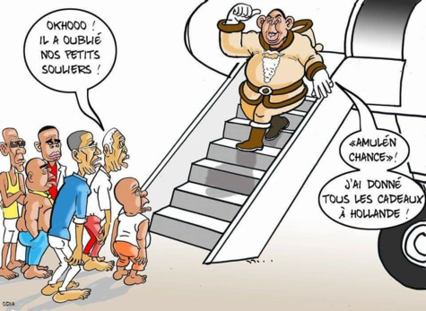 Une histoire de "Père Noël" et de "sans souliers", le président Macky Sall de retour de Paris