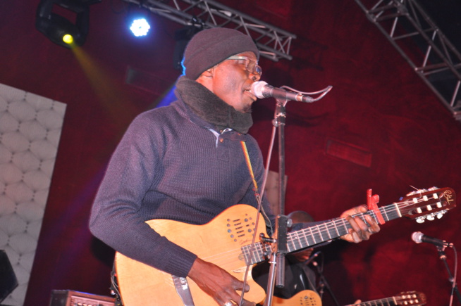 NOEL: Pape et Cheikh chauffe le Dock Haussman de Paris. NOEL: Pape et Cheikh chauffe le Dock Haussman de Paris.