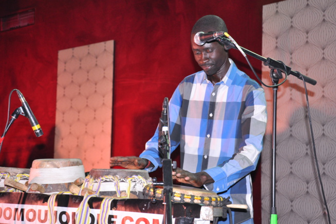 NOEL: Pape et Cheikh chauffe le Dock Haussman de Paris. NOEL: Pape et Cheikh chauffe le Dock Haussman de Paris.