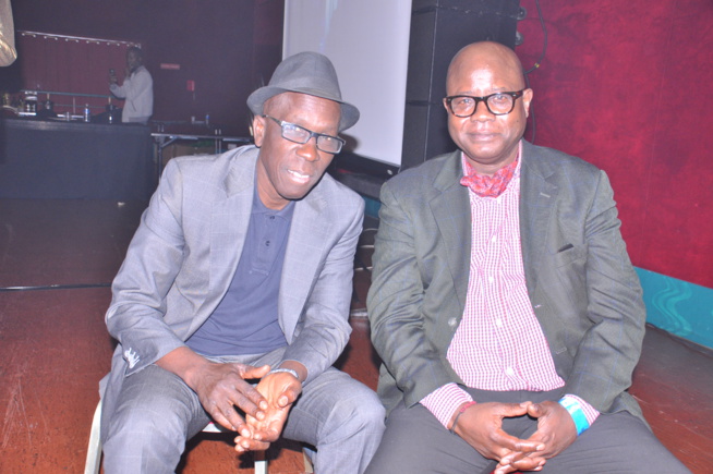 Tournée Européenne: Assane Ndiaye dans l'ambiance des Docks Haussman de Paris. Tournée Européenne: Assane Ndiaye dans l'ambiance des Docks Haussman de Paris.