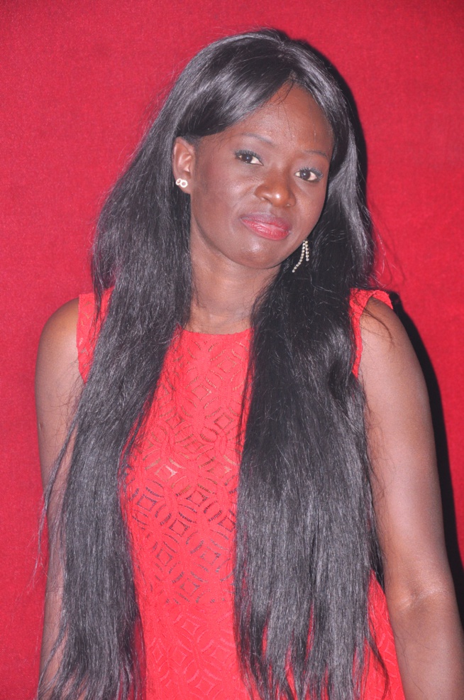 Tournée Européenne: Assane Ndiaye dans l'ambiance des Docks Haussman de Paris. Tournée Européenne: Assane Ndiaye dans l'ambiance des Docks Haussman de Paris.