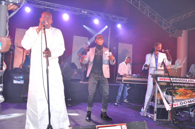 Tournée Européenne: Assane Ndiaye dans l'ambiance des Docks Haussman de Paris. Tournée Européenne: Assane Ndiaye dans l'ambiance des Docks Haussman de Paris.
