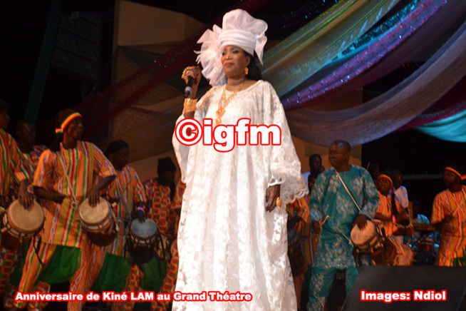 42 ans de carrière de Kiné Lam Les plus belles Sagnsé Sénégalaises au grand théâtre 42 ans de carrière de Kiné Lam Les plus belles Sagnsé Sénégalaises au grand théâtre