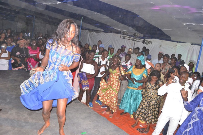 Après le Ravin, Pape Diouf casse la baraque à Fatick. En images Après le Ravin, Pape Diouf casse la baraque à Fatick. En images