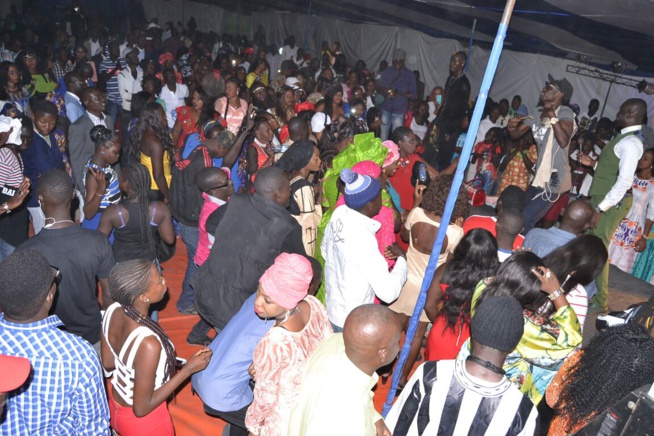 Après le Ravin, Pape Diouf casse la baraque à Fatick. En images Après le Ravin, Pape Diouf casse la baraque à Fatick. En images