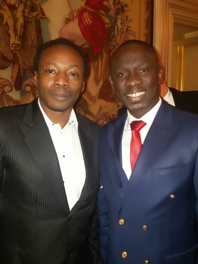 HOMME DE L'ANNEE 2016: Deux distinctions aux USA, Pape Diouf au cœur de l’Elysée.Pape Diouf sur le trône  HOMME DE L'ANNEE 2016: Deux distinctions aux USA, Pape Diouf au cœur de l’Elysée.Pape Diouf sur le trône