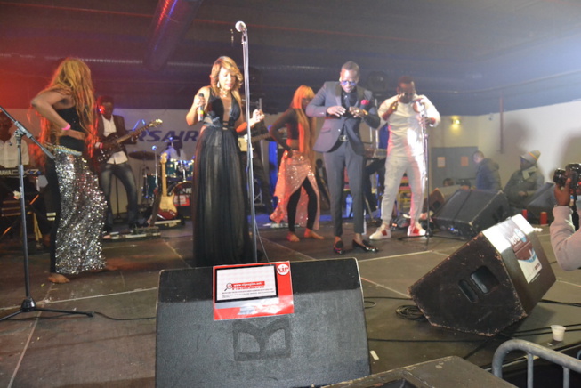 RAKHOU PROD réussit son pari: A guichet fermé, Viviane Chidid reconquit le Palais des Congrés de Montreuil à Paris. RAKHOU PROD réussit son pari: A guichet fermé, Viviane Chidid reconquit le Palais des Congrés de Montreuil à Paris.